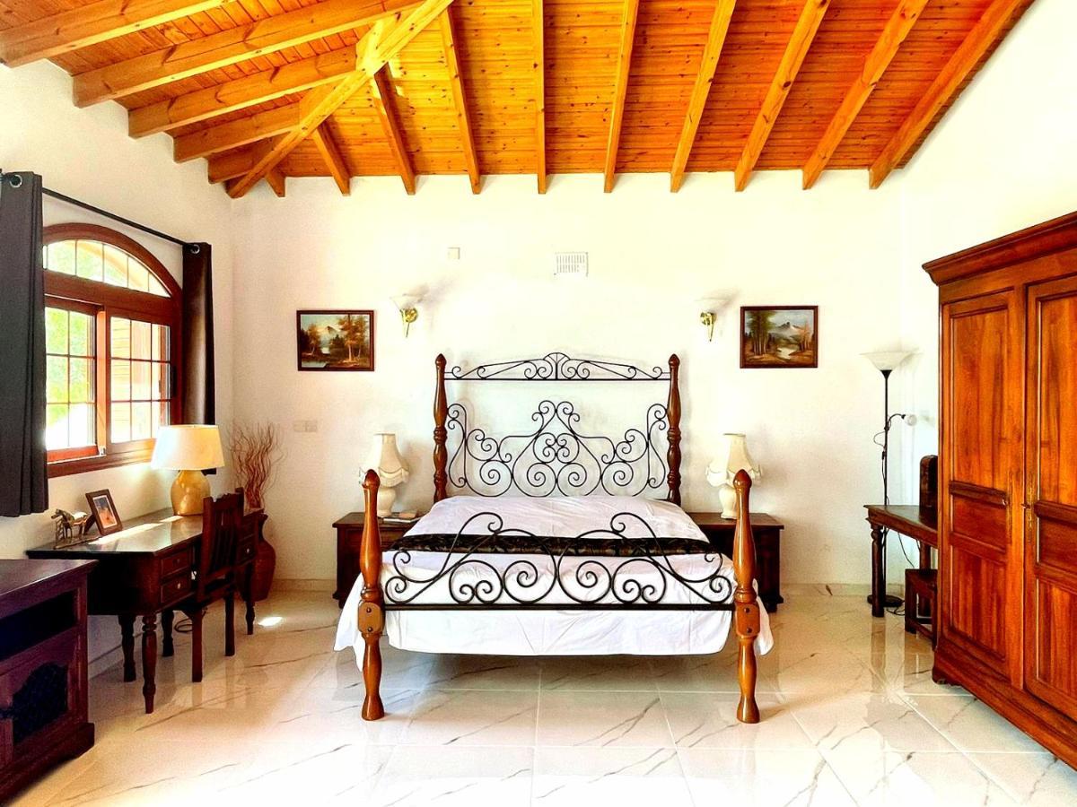 Beautiful Home Pafos Pokój zdjęcie